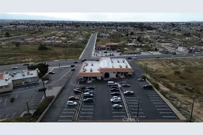 14075 Hesperia, Victorville, CA 92395 - Photo 16