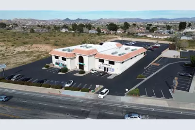 14075 Hesperia, Victorville, CA 92395 - Photo 6