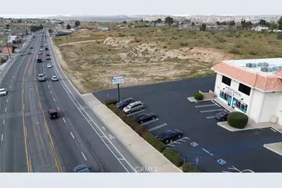 14075 Hesperia, Victorville, CA 92395 - Photo 18