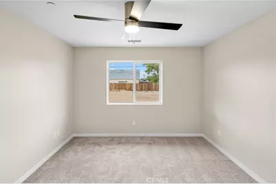 15056 Coalinga, Victorville, CA 92392 - Photo 22