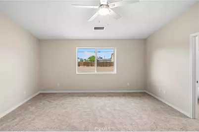 15056 Coalinga, Victorville, CA 92392 - Photo 28