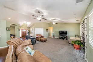 10636 Larch, Oak Hills, CA 92344 - Photo 12