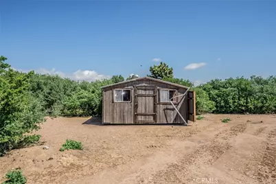 10636 Larch, Oak Hills, CA 92344 - Photo 6