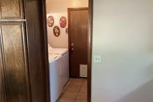 18616 Plumas St, Hesperia, CA 92345 - Photo 16