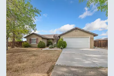 22404 Broken Lance Court, Apple Valley, CA 92307 - Photo 8