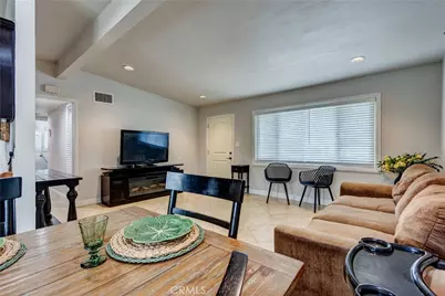 6688 Phoenix, Riverside, CA 92504 - Photo 8