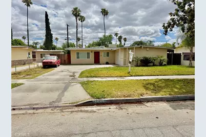 6688 Phoenix, Riverside, CA 92504 - Photo 2