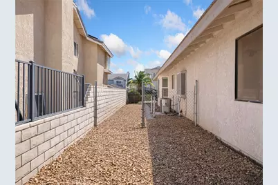 17880 Ferndell Lane, Victorville, CA 92395 - Photo 28