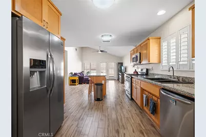 17880 Ferndell Lane, Victorville, CA 92395 - Photo 10