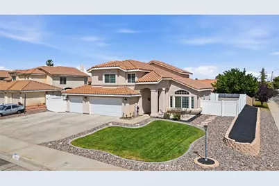 13074 San Miguel Street, Victorville, CA 92392 - Photo 2