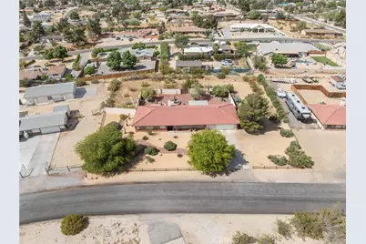 19240 Tonkawan, Apple Valley, CA 92307 - Photo 42
