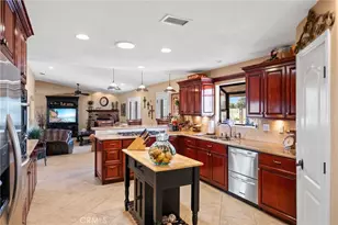 19240 Tonkawan, Apple Valley, CA 92307 - Photo 18