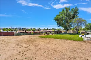 9317 Sabina, Hesperia, CA 92345 - Photo 38