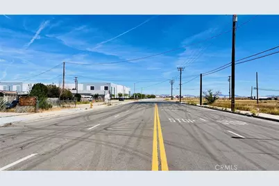 12036 Bartlett Avenue, Adelanto, CA 92301 - Photo 40