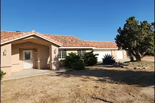 10685 Crystal Air, Pinon Hills, CA 92372 - Photo 32
