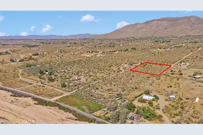 3 Lamprey Road, Apple Valley, CA 92308 - Photo 6