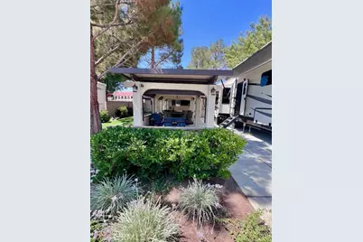 11594 Wedgewood Drive, Apple Valley, CA 92308 - Photo 2