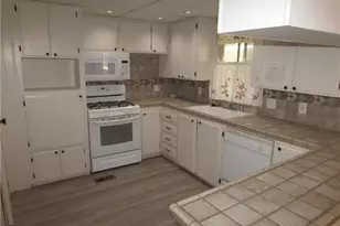 7501 Palm Ave, Yucca Valley, CA 92284 - Photo 8