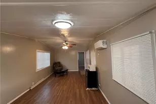 9426 Tamarisk Ave, Hesperia, CA 92345 - Photo 4