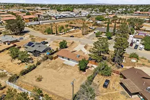 16559 Warwick St, Victorville, CA 92395 - Photo 34