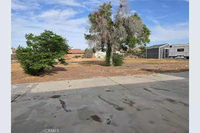 13502 Cuyamaca Road, Apple Valley, CA 92308 - Photo 8