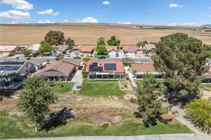 15163 Tournament Dr, Helendale, CA 92342 - Photo 8