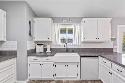 7518 San Bruno, Hesperia, CA 92345 - Photo 14