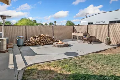 14837 Melbourne, Hesperia, CA 92345 - Photo 32
