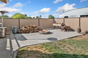 14837 Melbourne, Hesperia, CA 92345 - Photo 32