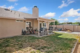 14837 Melbourne, Hesperia, CA 92345 - Photo 36