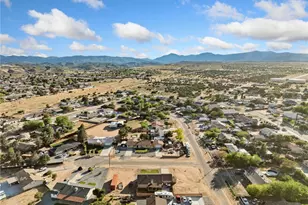 14837 Melbourne, Hesperia, CA 92345 - Photo 4