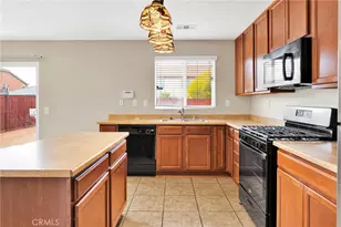 16572 Don Quijote, Victorville, CA 92395 - Photo 14