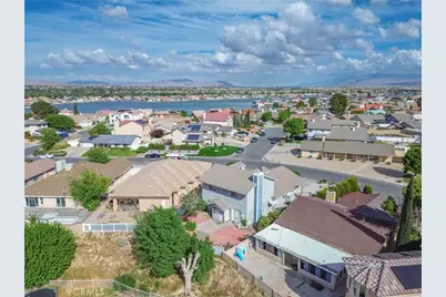 13870 Evergreen, Victorville, CA 92395 - Photo 34