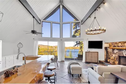 28919 Palisades, Lake Arrowhead, CA 92352 - Photo 1
