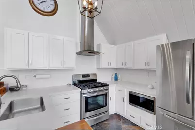 28919 Palisades, Lake Arrowhead, CA 92352 - Photo 18