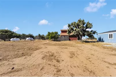 8074 Mira Mar Road, Phelan, CA 92371 - Photo 38
