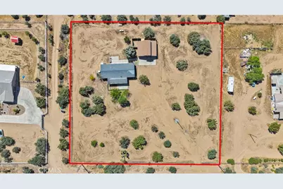8074 Mira Mar Road, Phelan, CA 92371 - Photo 4