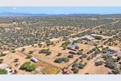 8074 Mira Mar Road, Phelan, CA 92371 - Photo 42