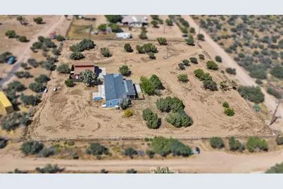 8074 Mira Mar Road, Phelan, CA 92371 - Photo 46