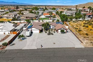 16258 Chiwi, Apple Valley, CA 92307 - Photo 46