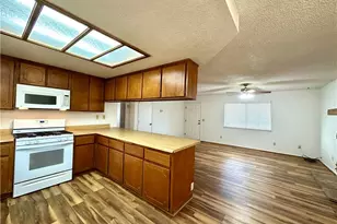 22773 Powhatan Rd, Apple Valley, CA 92308 - Photo 20