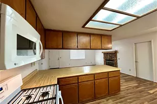22773 Powhatan Rd, Apple Valley, CA 92308 - Photo 14