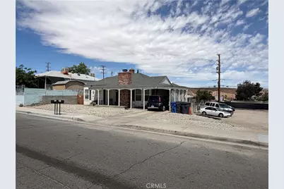 137 W Fredricks, Barstow, CA 92311 - Photo 1