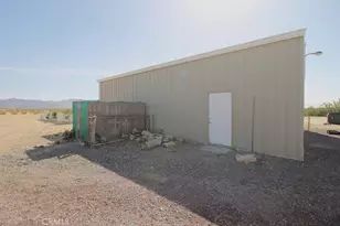 45315 Twin Lakes, Newberry Springs, CA 92365 - Photo 6