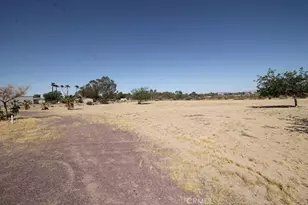 45315 Twin Lakes, Newberry Springs, CA 92365 - Photo 2