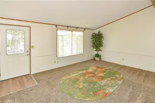 12133 Buttonwood, Phelan, CA 92371 - Photo 10