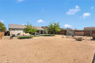 15752 Whitecap Way, Victorville, CA 92394 - Photo 34