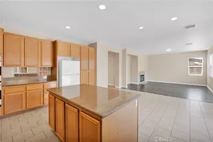 13802 Camino Cinco, Victorville, CA 92392 - Photo 12