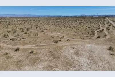 2 Air Expressway, Adelanto, CA 92301 - Photo 8