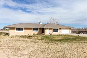 13920 Dos Palmas, Victorville, CA 92392 - Photo 4